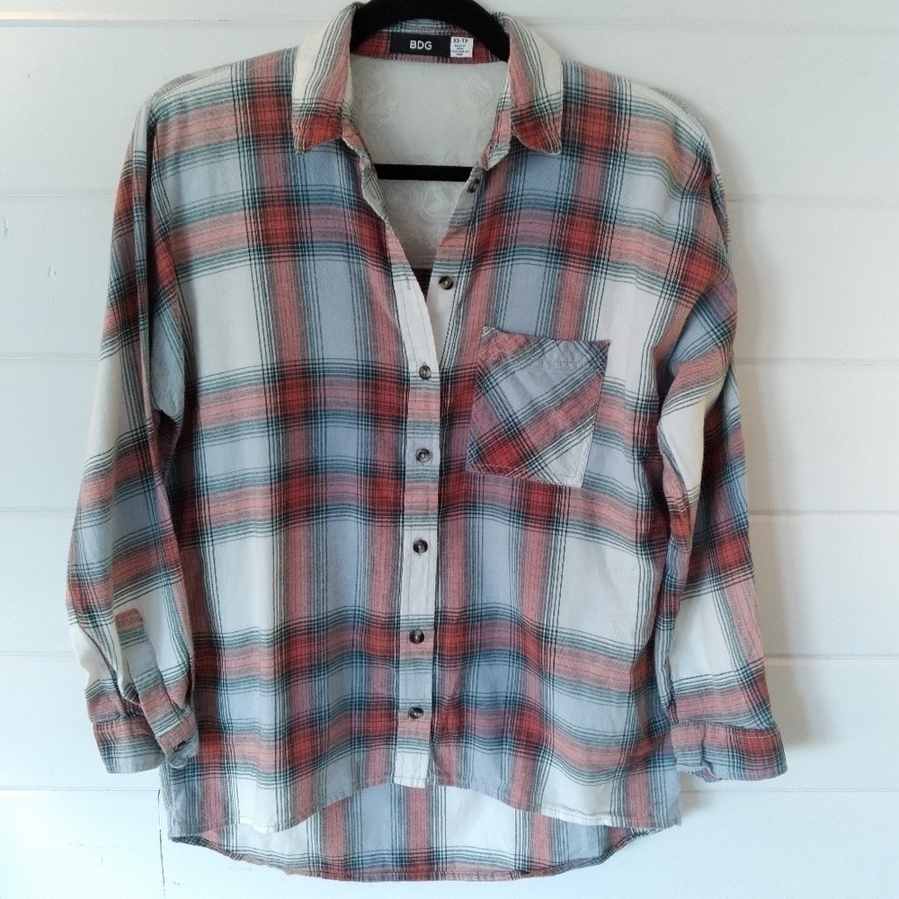 BDG Urban Outfitters hi/lo plaid with lace back panel button up shirt in size xs